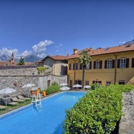 VILLA VINICIA, pool, jacuzzi, airco, hotel en Domaso