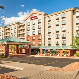 Hampton Inn & Suites Denver-Cherry Creek, hotell i Denver
