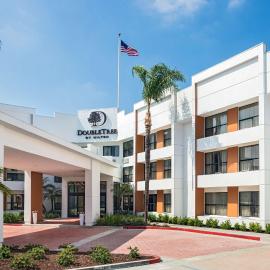 Doubletree By Hilton Pomona, hotel u gradu 'Pomona'