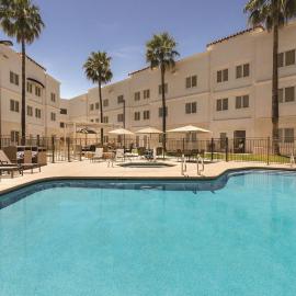 Homewood Suites Tucson St. Philip's Plaza University, hotel sa Tucson