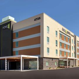 Home2 Suites By Hilton Phoenix Airport South, hótel í Phoenix