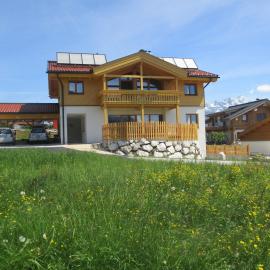Penthousewohnung mit Garten Sauna Pool