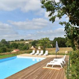 Les Granges, hotel a Marquay