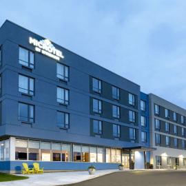 Microtel Inn & Suites by Wyndham Summerside, khách sạn ở Summerside