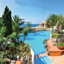 Hotel Villa Sirena، فندق في سانتانجيلو ديسْكيا