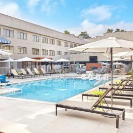 DoubleTree Suites by Hilton Nashville Airport, khách sạn ở Nashville