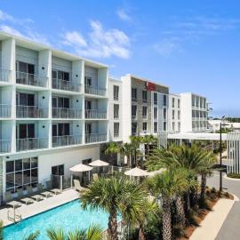 Hilton Garden Inn Destin Miramar Beach, Fl, hotel v destinaci Destin