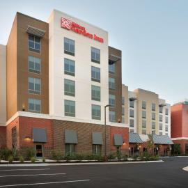 Hilton Garden Inn Downtown Birmingham، فندق في برمنغهام