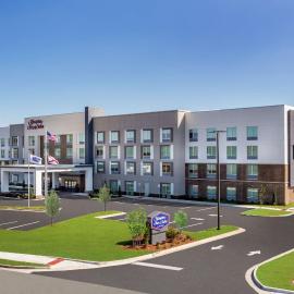 Hampton Inn & Suites Saraland Mobile, מלון בשרהלנד