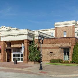 Homewood Suites by Hilton Macon-North، فندق في Wesleyan Hills