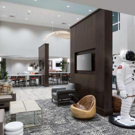 Hampton Inn & Suites Cape Canaveral Cruise Port, Fl, hotel v destinácii Cape Canaveral