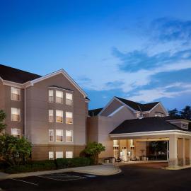 Homewood Suites by Hilton Baltimore-Washington Intl Apt، فندق في لينثيكوم هايتس