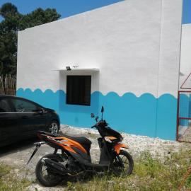 Bluewaves Apartment, scooter