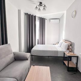 Hostal Lavela, מלון בטורבייחה