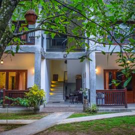 Lawrence Villa