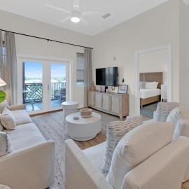 Emerald By Alma - Updated 3BD 2BA condo Seagrove Highlands, hotel in Santa Rosa Beach