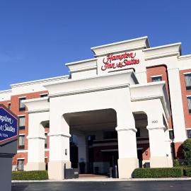 Hampton Inn & Suites Smithfield, hotel din Smithfield
