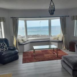 Beach lodge Stunning Sea Views, ξενοδοχείο σε Portballintrae