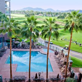 Embassy Suites by Hilton Phoenix Scottsdale, hotel in Phoenix