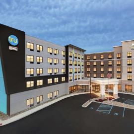 Tru by Hilton Albany Crossgates Mall, hotelli kohteessa Albany