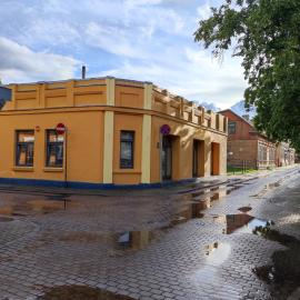 Tirgus nams, hotel in Ventspils