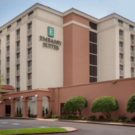 Embassy Suites Baton Rouge, хотел в Батън Руж