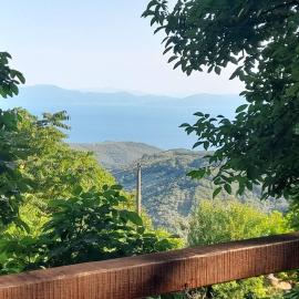 Mountain and Sea view, hotelli kohteessa Milies