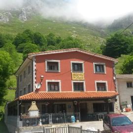 Hostal La Plaza