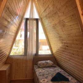 Chalet Violeta, hotel u gradu Gonio