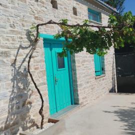 Nectar, hotel di Lafkos