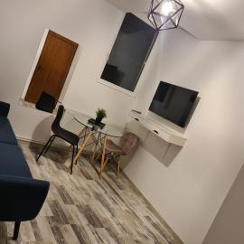 Mall First Cool Place, hotell i Bacău