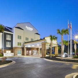 Fairfield Inn & Suites By Marriott Hinesville Fort Stewart, hotel di Hinesville