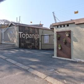 24 Topanga