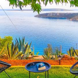 Avatonblue Villa Nafplio, hotel din Vivari