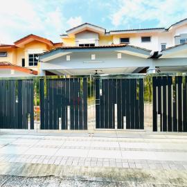 EE Summer Guest House 2.0, hotel in Seremban