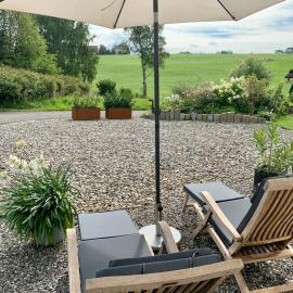 Top modernes Appartement mit Blick ins Grüne, Hotel in Kißlegg