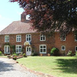 Molland Manor House Bed & Breakfast, מלון בסנדוויץ'