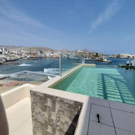 Excelente departamento frente al mar.، فندق في سان بارتولو