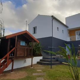 Casinha do Chorão, Hotel in Ribeirinha