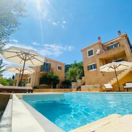 Homer's View, hotel u gradu Stavros