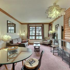 ARC 1950 - APPARTEMENT MODERNE - SAUNA HAMMAM JACUZZI - 4 Personnes, hotel in Arc 1950