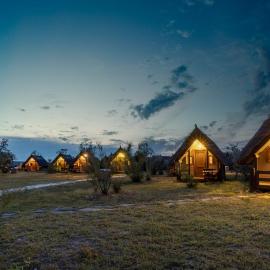 Dolphin Camping, хотел в Сфинту Джордже