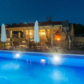 Villa Lucia, hotel em Vukići