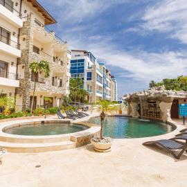 Suites at Grand Laguna Beach by Calisto Stays, hotel a Sosúa
