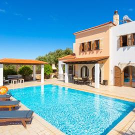 Villa Eva Large Private Pool AC WiFi