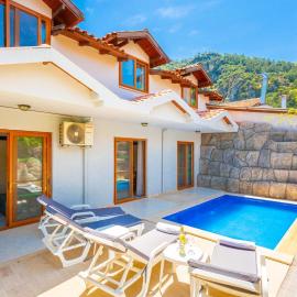 Villa Emel Paradise – hotel w mieście Muğla