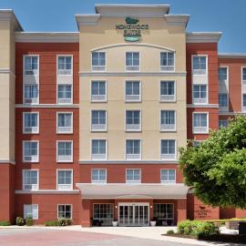 Homewood Suites Fort Wayne, хотел в Форт Уейн