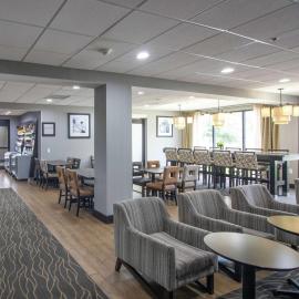 Hampton Inn Houston I-10 West-Energy Corridor، فندق في هيوستن