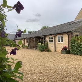 Hollyhock Cottage, Clematis cottages, Stamford