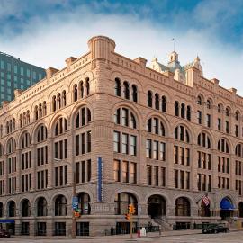 Hilton Garden Inn Milwaukee Downtown: Milwaukee şehrinde bir otel